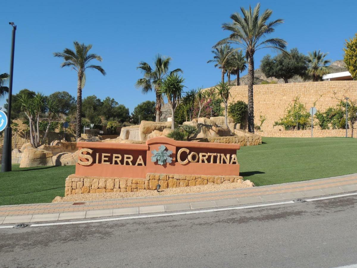 Sierra Cortina Resort Finestrat Ngoại thất bức ảnh